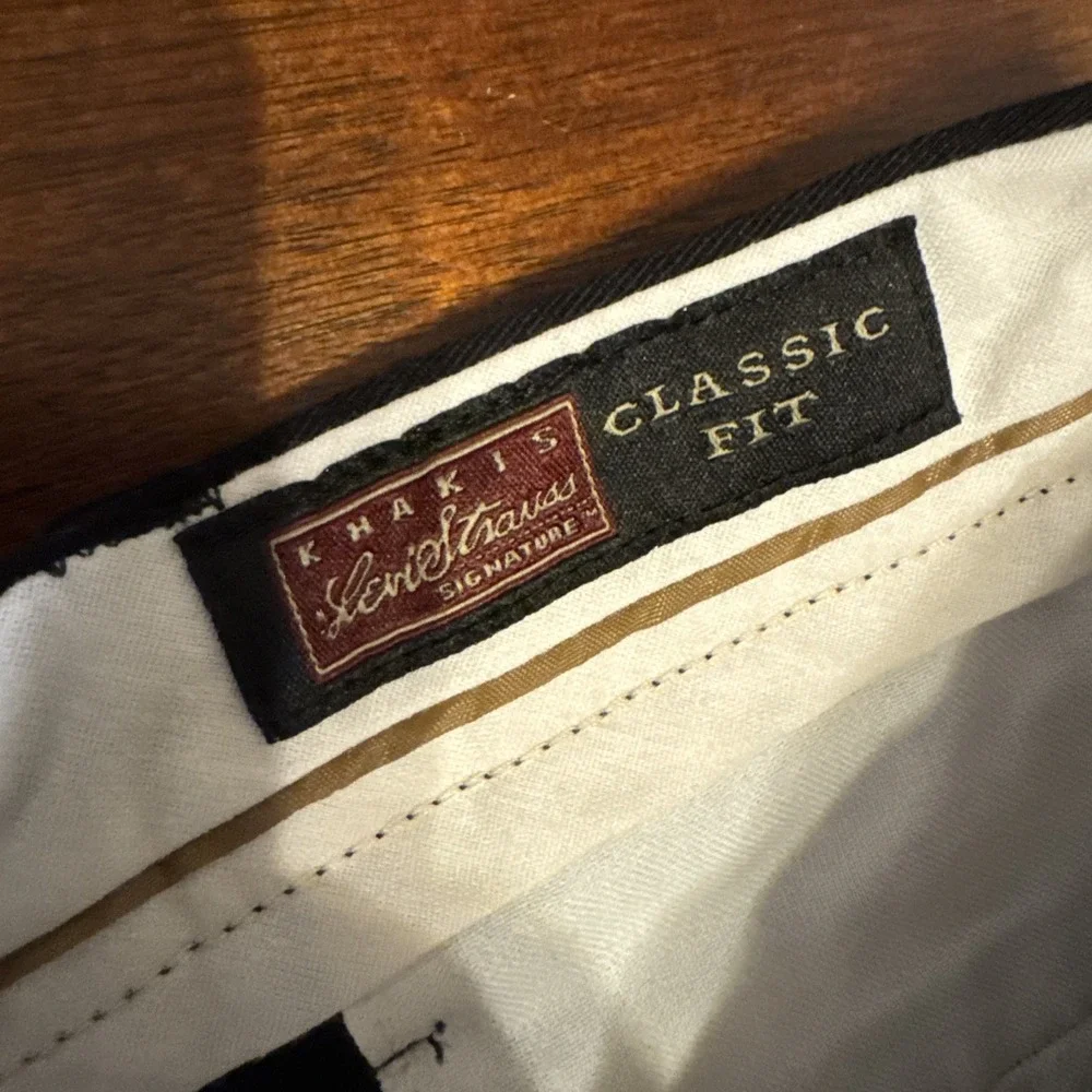 VTG Y2K Levi Strauss Signature Mens 36x34 Black Pleated Cotton Pants Classic Fit